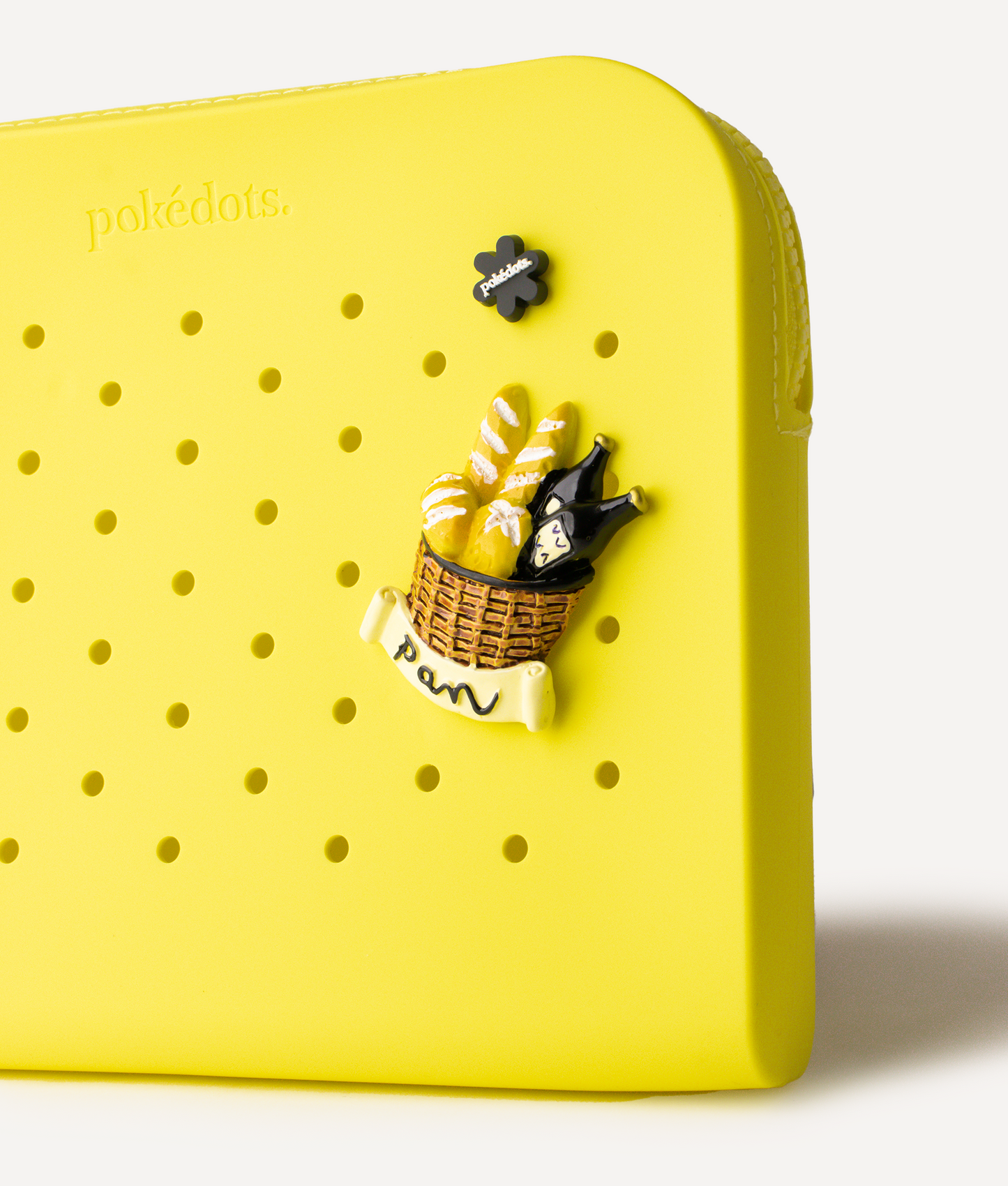 BREAD WINE BOTTLE PIN