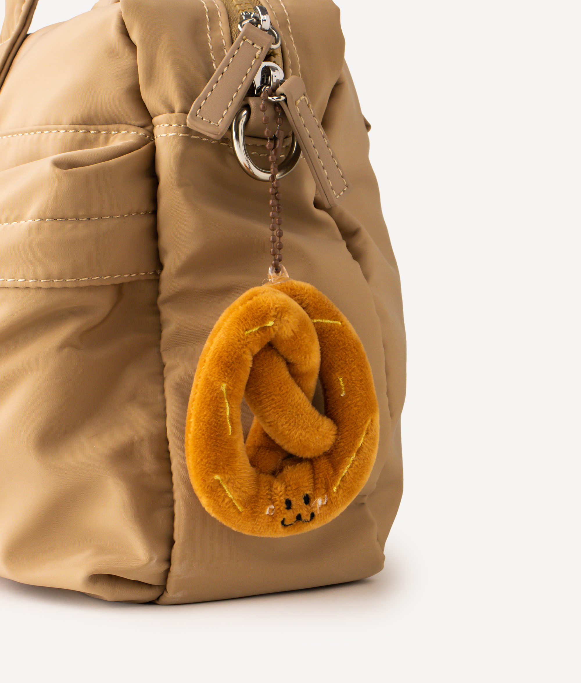 PLUSH PRETZEL LONG CHARM
