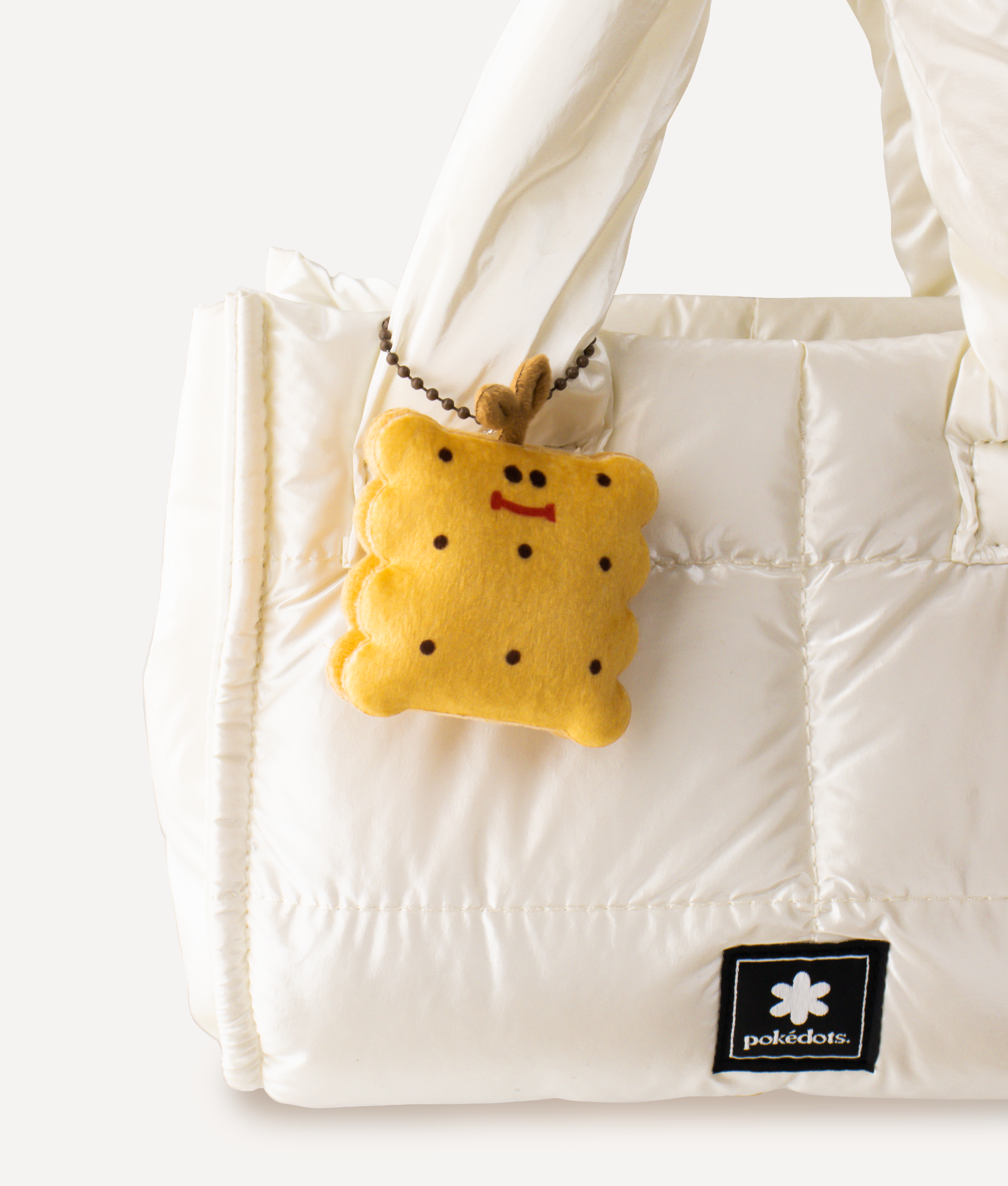 BISCUIT PLUSH CHARM