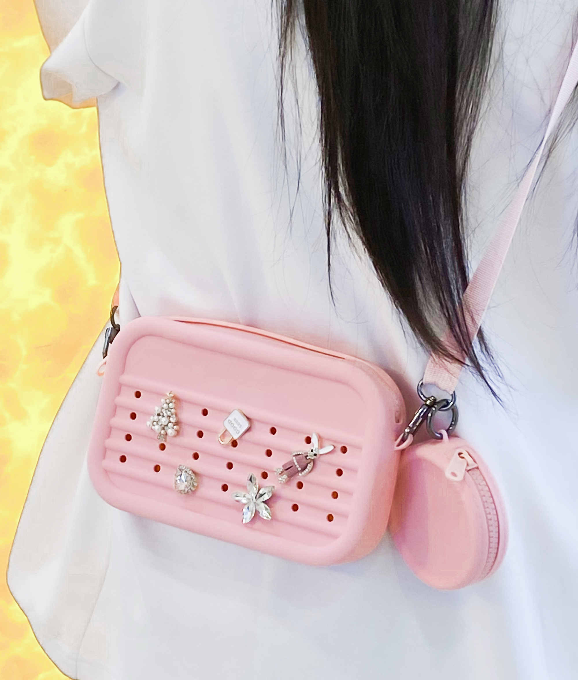 POKÉDOTS BUNDLE SILICON CROSSBODY BAG PINK