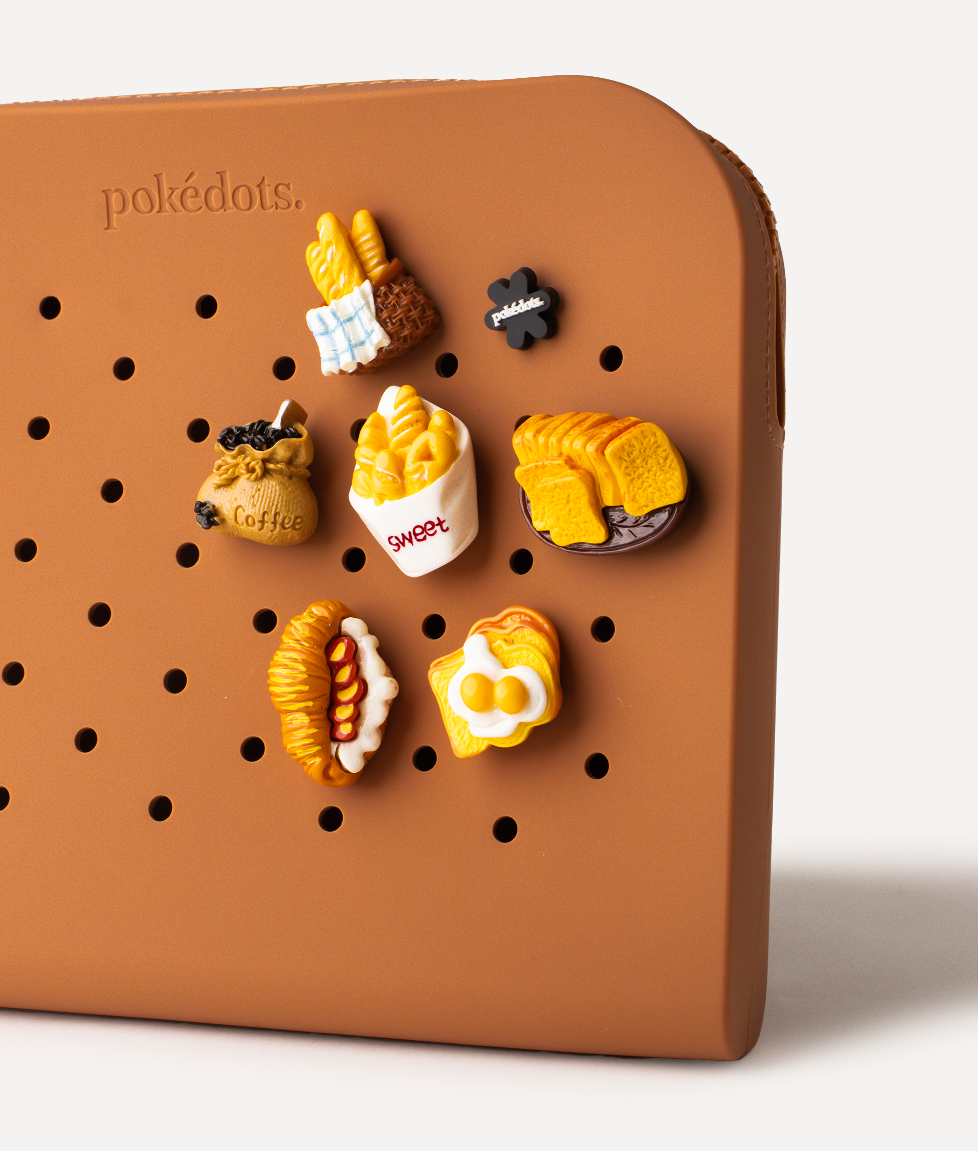 FRENCH BREAKFAST PIN