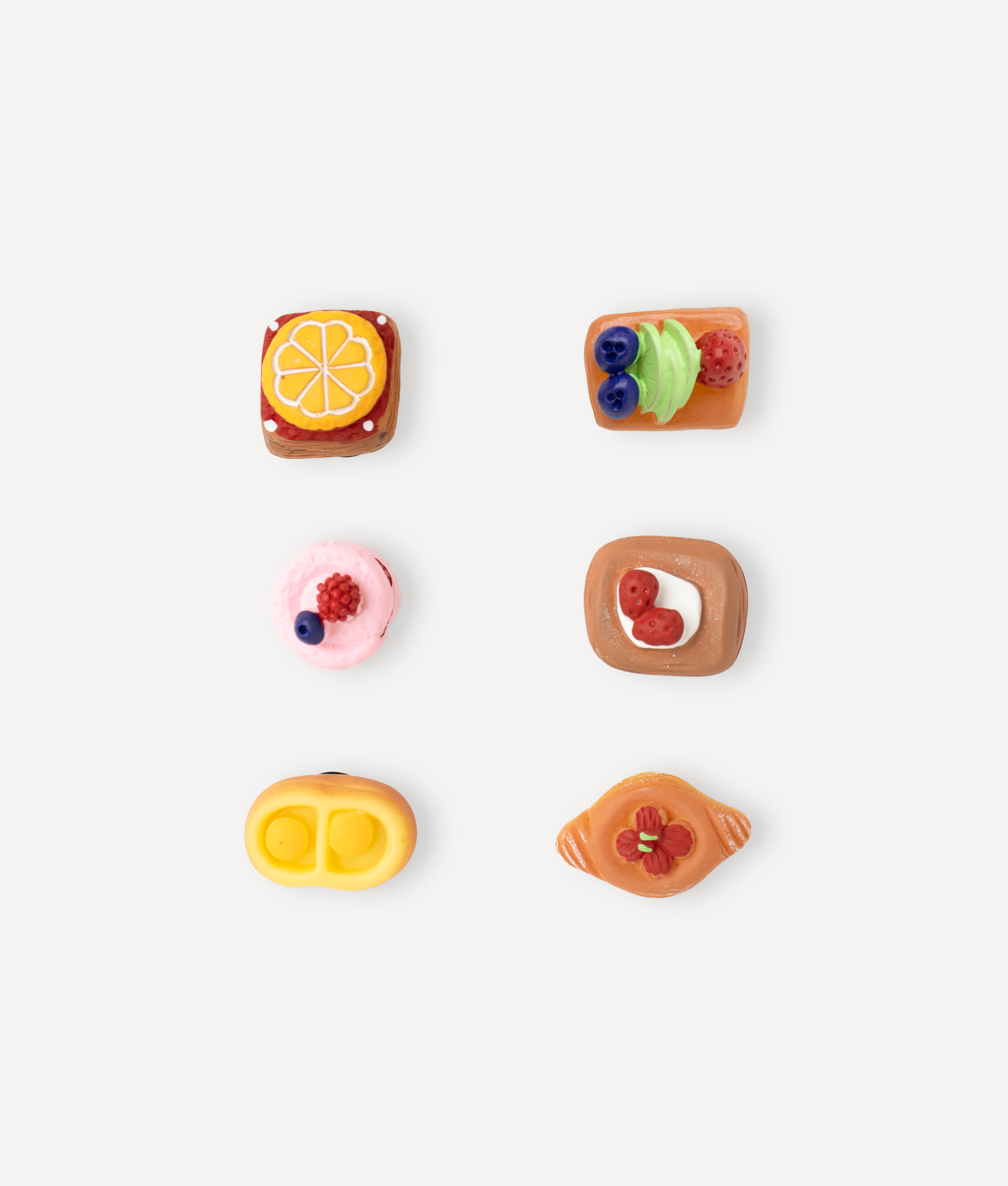BREAD & DESSERT PIN