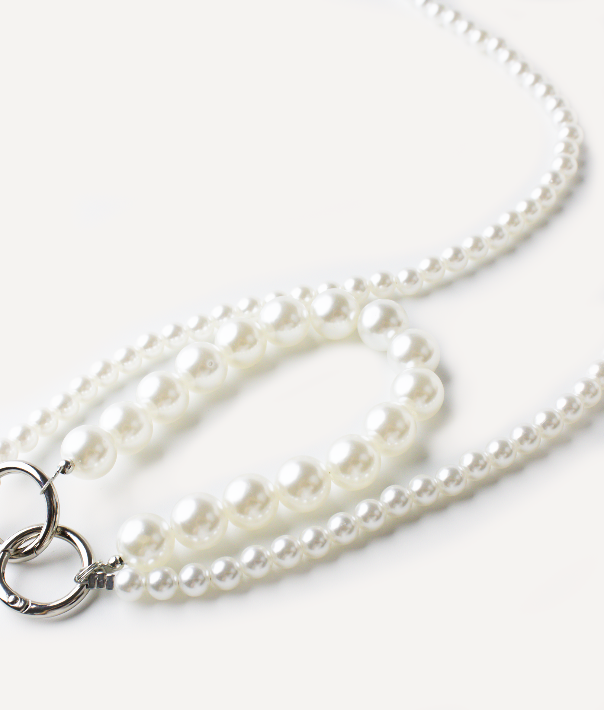 POKÉDOTS CHAIN PEARL BEADS WHITE