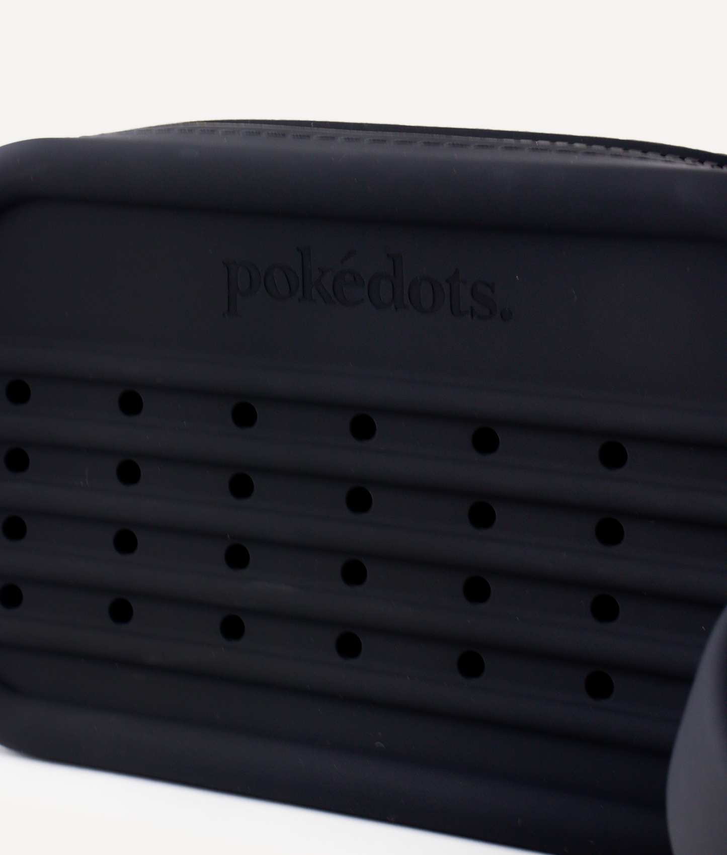 POKÉDOTS BUNDLE SILICON CROSSBODY BAG BLACK