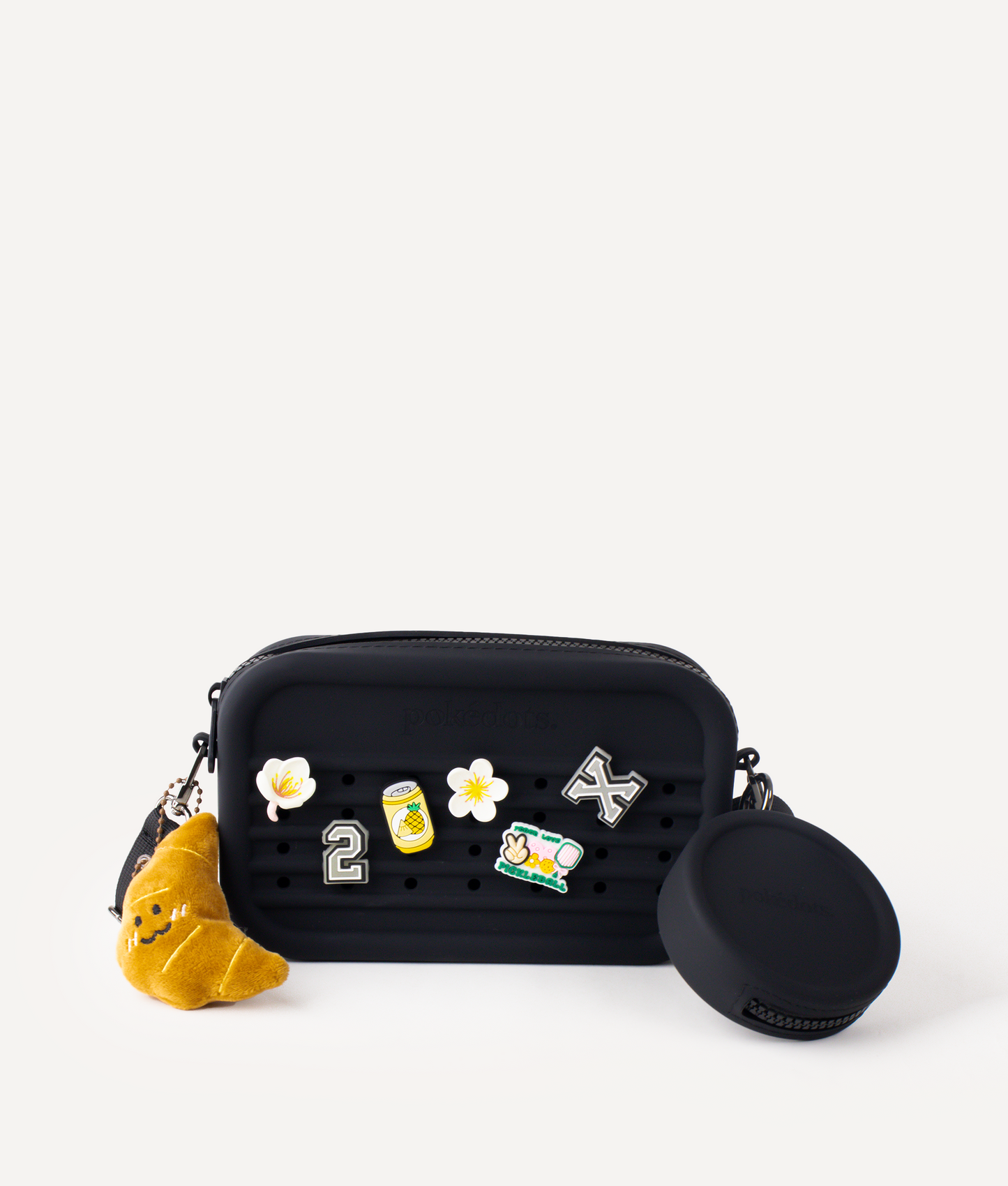 POKÉDOTS BUNDLE SILICON CROSSBODY BAG BLACK