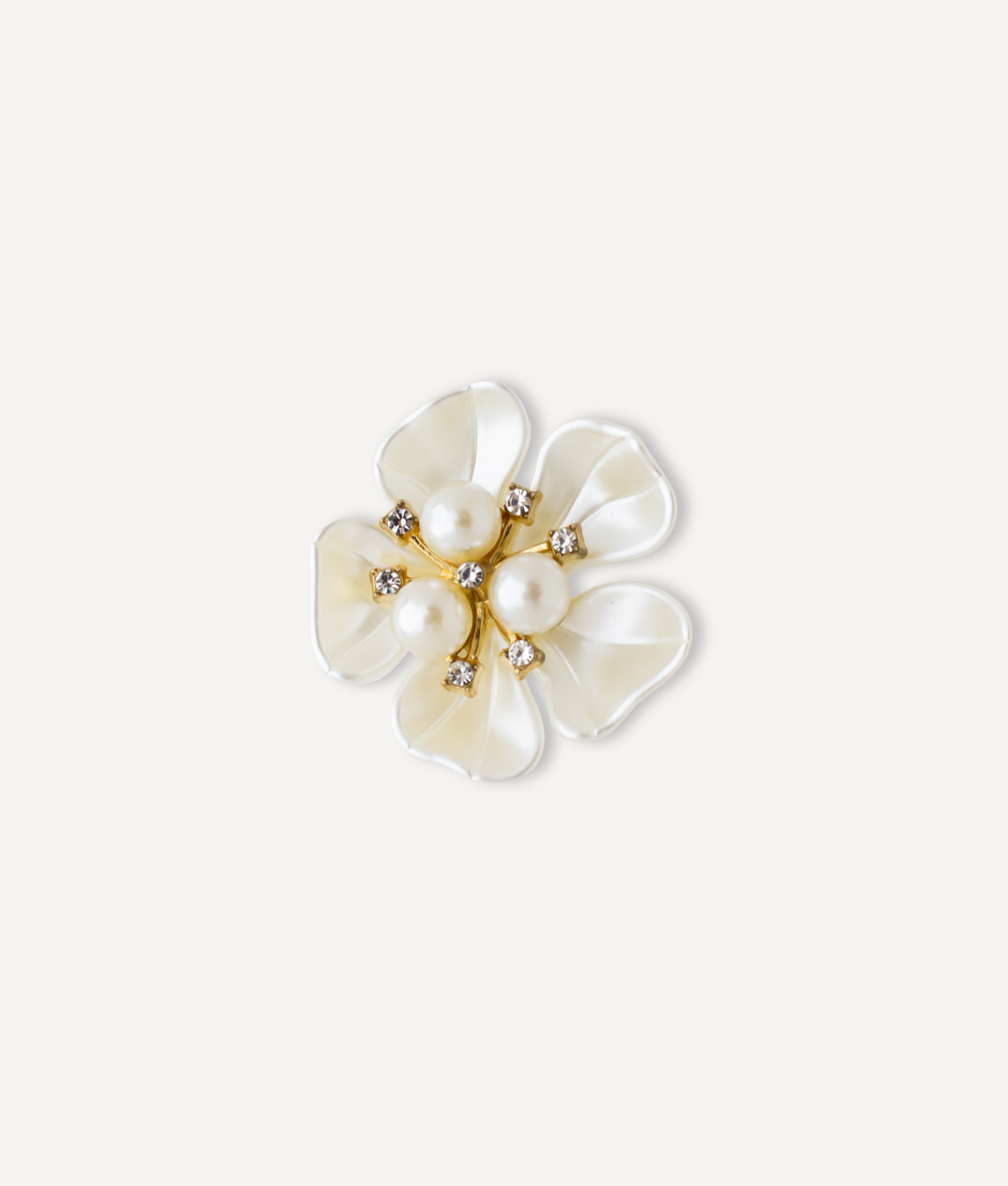 PEARL WHITE FLOWER PIN